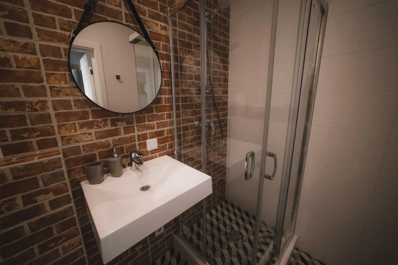 Kostjukowski Apartments Lychakivska 70A Львов Украина